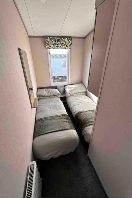 Brand New 6 Berth Holiday Home Selsey Exterior photo